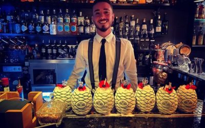 5 types de personnes que vous rencontrez au bar par rapport à Facebook